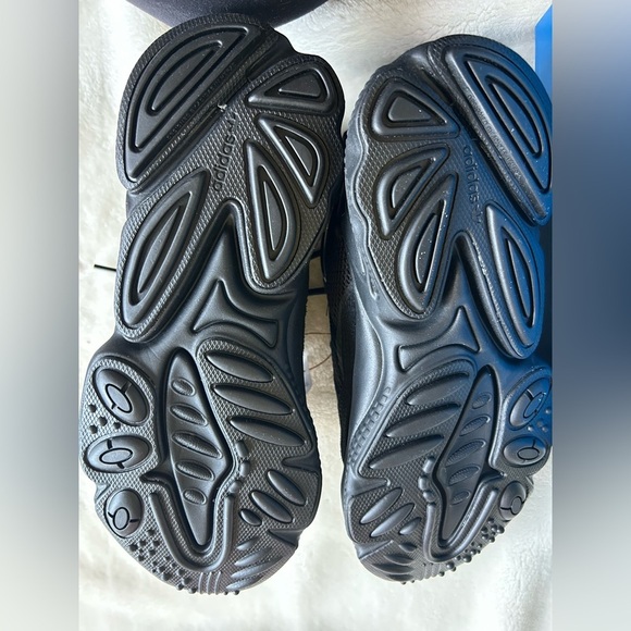 Adidas Ozweego Black Sneakers (New in Box) - Picture 6 of 8